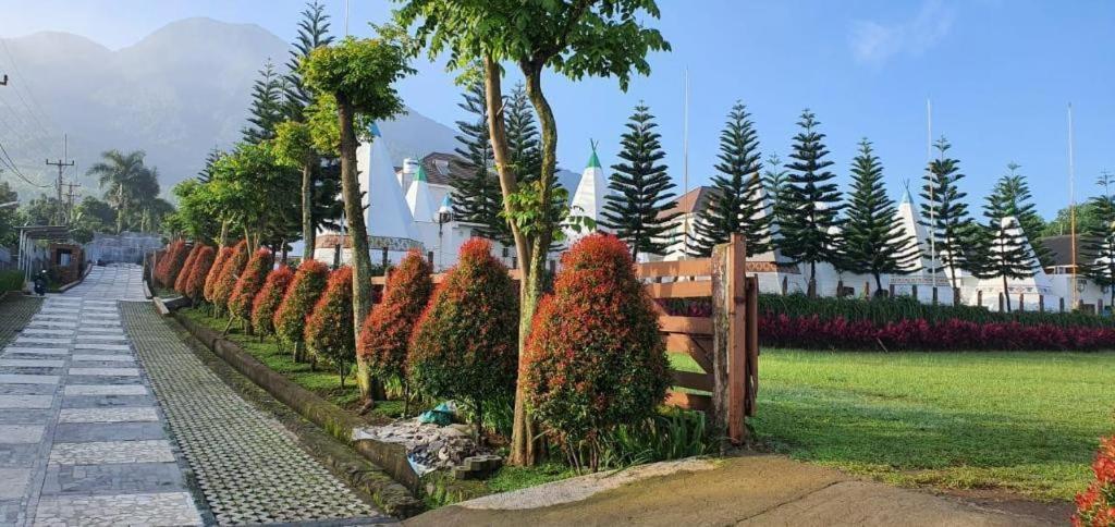 The Highland Park Resort Bogor Bagian luar foto