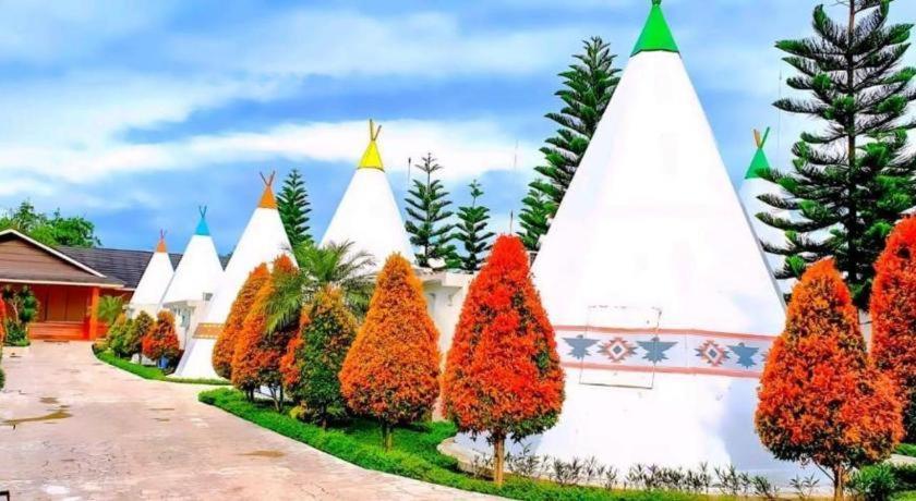 The Highland Park Resort Bogor Bagian luar foto