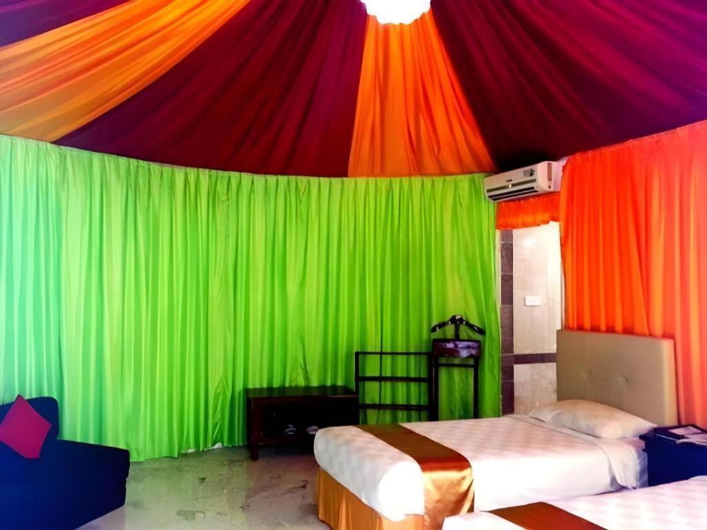 The Highland Park Resort Bogor Bagian luar foto