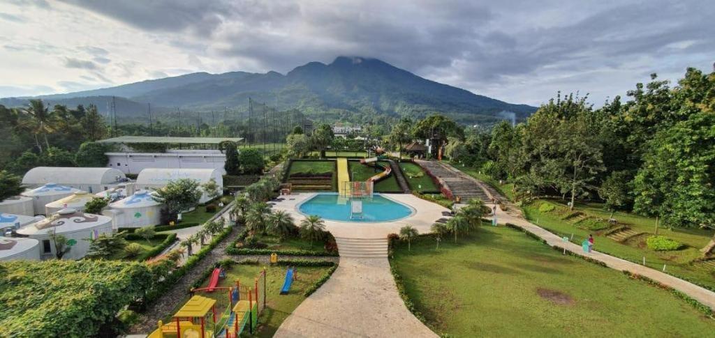 The Highland Park Resort Bogor Bagian luar foto