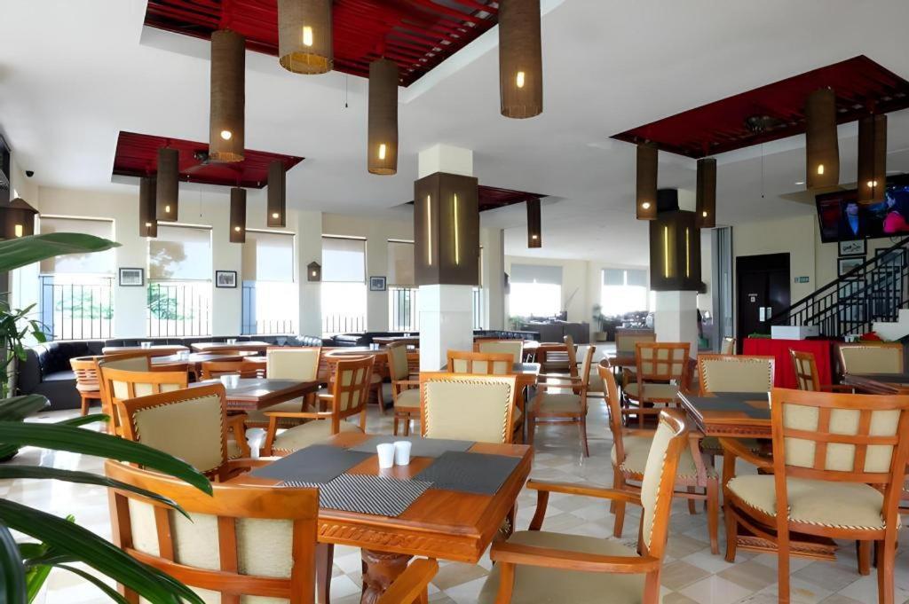 The Highland Park Resort Bogor Bagian luar foto