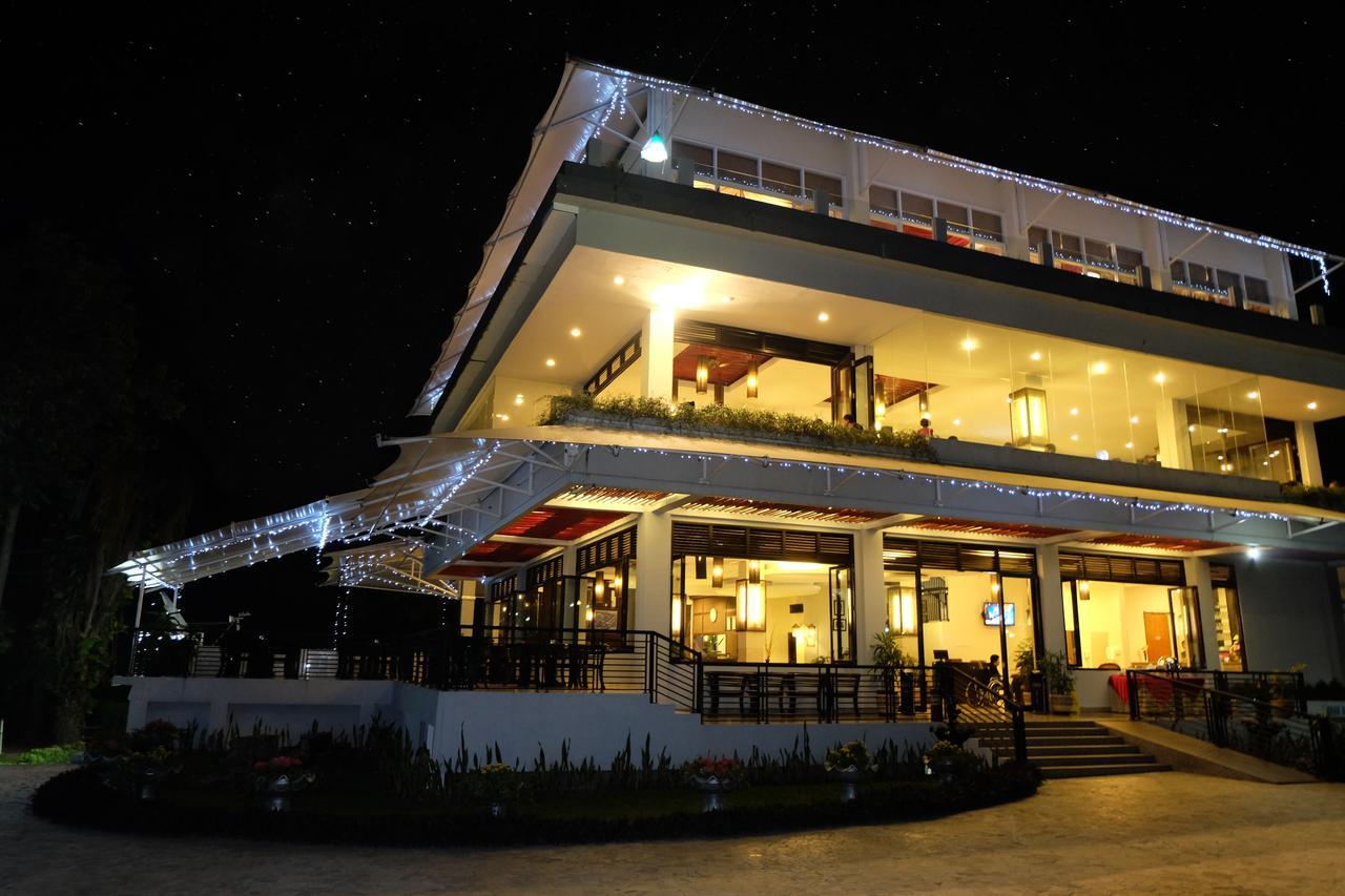 The Highland Park Resort Bogor Bagian luar foto